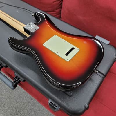 Fender American Professional Stratocaster with Maple Fretboard with Case 2020 - 3-Color Sunburst image 16