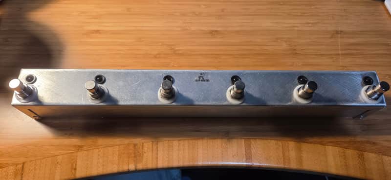 Loop-Master Pedals 6 Way Skinny True Bypass Looper Switcher image 1