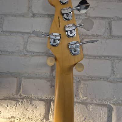 Fender American Professional II Precision bass 5 strings - miami blue image 5