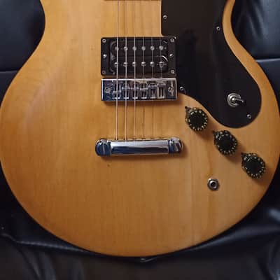 Gibson L6-S Custom with Maple Fretboard 1973 - 1980 Natural Satin image 2