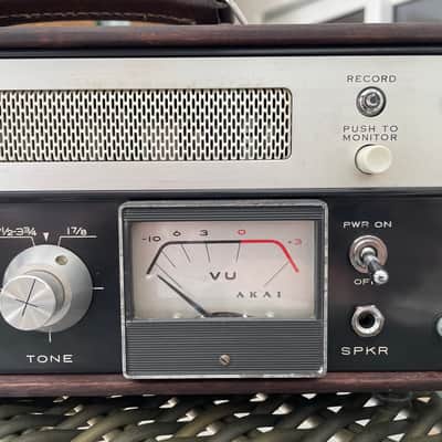 AKAI M8 Mic Preamp image 3