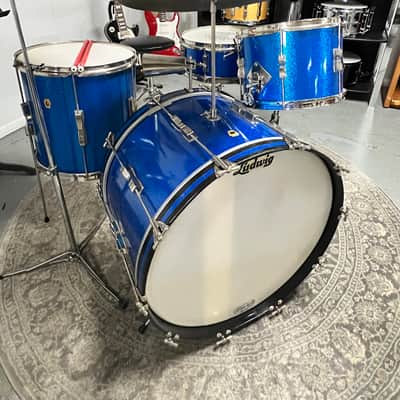 Ludwig Club Date Mid-60s - Blue Sparlke, Nickel plate hardware image 2