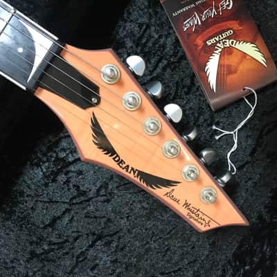 Dean Dave Mustaine VMNT Limited Pink Edition 1/150 2007 image 11