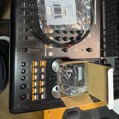 TASCAM DP-02CF Digital Portastudio 8-Track Recorder please read description image 2