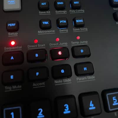 Elektron Analog Four MKII 4-Voice Tabletop Analog Synthesizer 2020 - Present - Black image 17