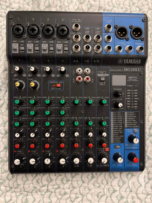 Yamaha MG10XU 10-Channel Analog Mixer 2016 - Present - Black image 1