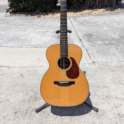 2015 Bourgeois 00 Vintage Series image 1