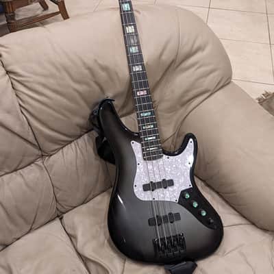 Kiesel Custom JB-4 Jazz Bass - Silverburst w/ Hipshot D-Tuner and Active Pre-Amp image 2