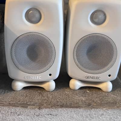 Genelec 8010A 3" Powered Nearfield Studio Monitor White (PAIR) image 1