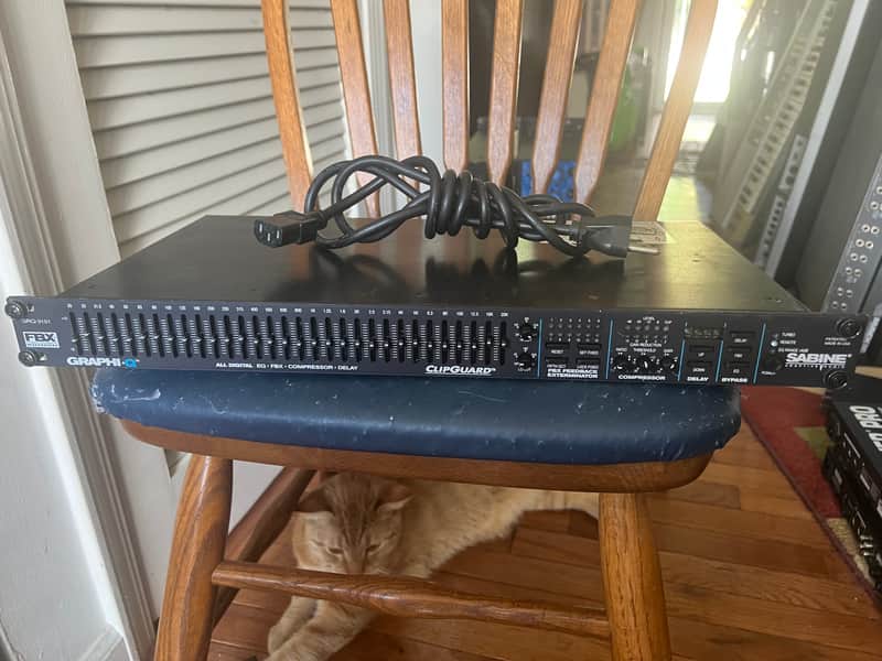 Sabine Graphi-Q GRQ-3101, 31 Band Equalizer, Delay, Compressor, and Feedback Suppressor w/ rack mount bolts/washers. image 1