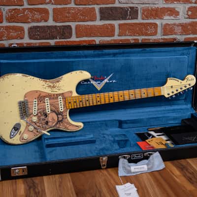 Fender Custom Shop SR25-69 Stratocaster Heavy Relic Aged Vintage White 2026 w/OHSC image 2