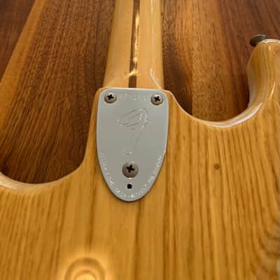 Fender Stratocaster Hardtail with 3-Bolt Neck, Maple Fretboard 1973 - 1977 - Natural image 7