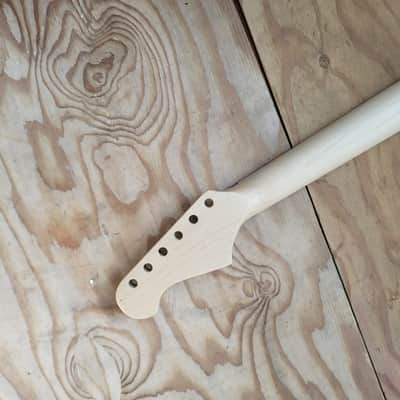 Custom Tiger Stripe Design 22 fret Maple Guitar Neck Replacement, Floyd Rose Nut Stainless Steel frets diy image 6
