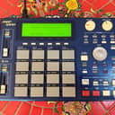 Akai MPC1000 Music Production Center 128 MEG - 2004 - 2013 - Blue