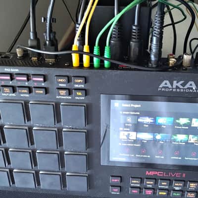 Akai MPC Live II Standalone Sampler / Sequencer 2020 - Present - Black image 7