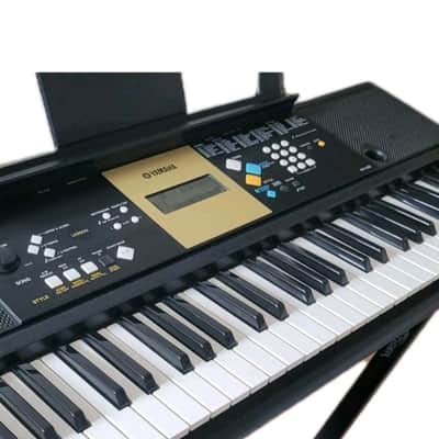 Yamaha YPT-220 Keyboard, Yamaha UK Adapter, music stand, original manual & box image 1