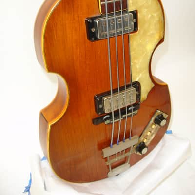 Vintage 1964 Hofner  500/1 Violin 4-String Electric Bass Guitar, Natural w/ Case image 2
