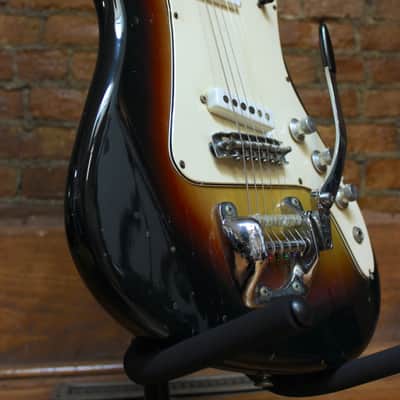 Vox Hurricane 1965 Sunburst image 7