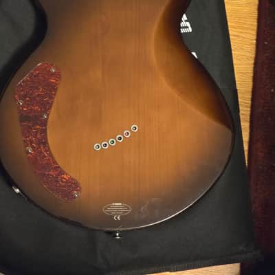 Yamaha AES800 2000s - Brown burst image 7