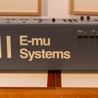 E-MU Systems Emulator III 61-Key 16-Voice Sampler Workstation 1987 - Grey image 8