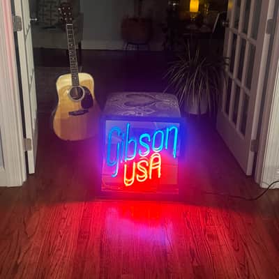 GIBSON 1980s Neon Dealer Sign!! ~ Blue Sign with Original Neon!!! image 12