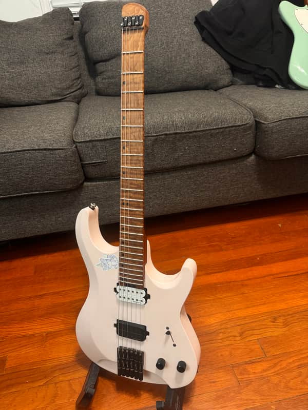 Harley Benton Dullahan-FT 24 progressive series shell pink satin image 1