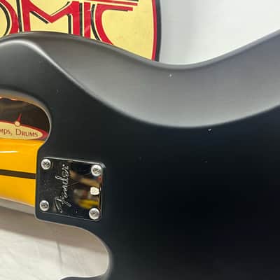 Fender Modern Player Jazz Bass V 5-String Electric Bass image 13