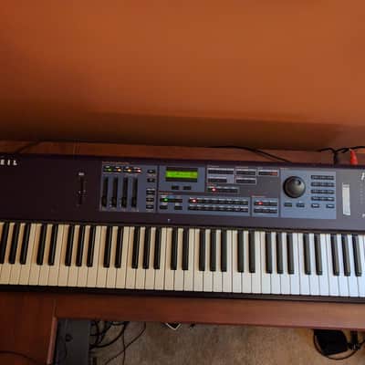 Kurzweil PC2 keyboard controller w/ Orchestral Rom image 1