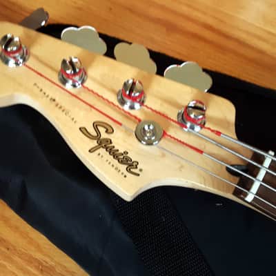 Squier Standard P-Bass Special Left Handed with gig bag image 2