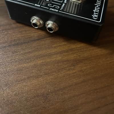 Electro-Harmonix Silencer Noise Gate / Effects Loop 2015 - Present - Black image 2