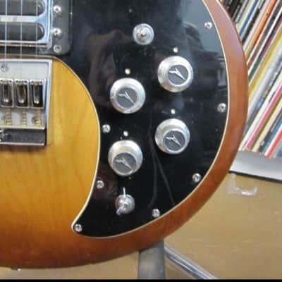 Peavey T-60 with Maple Fretboard 1981 - Sunburst image 6
