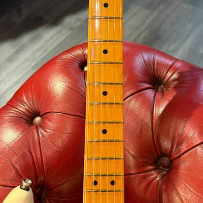 Fender American Professional II Stratocaster with Maple Fretboard 2020 - Present - Olympic White image 9