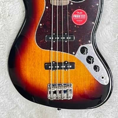Fender Squier Classic Vibe '60s 4-String Fretless Jazz Bass, 3-Tone Sunburst image 1