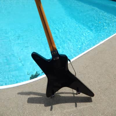 Kramer Voyager 1981 Graphic OHSC Strat Head Really Clean!! image 6