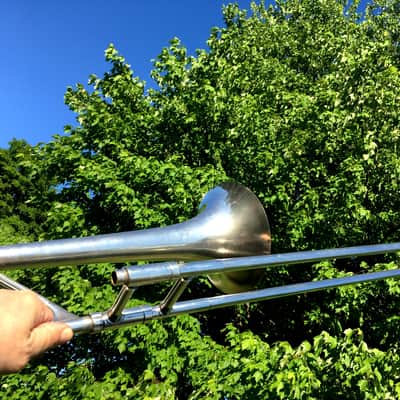 " DAPPER PAN " SUMMER DEAL CONN 44H TROMBONE 1936 SERVICED GIG READY ORG SILVER PAN VOCABELL CONNQUEROR HAND POLISH SILVER 98% HAND ENGRAVED UNIQUE PAN MUSTACHE FACE image 12