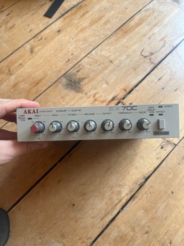 Akai compressor/gate EX70C 1986 image 1