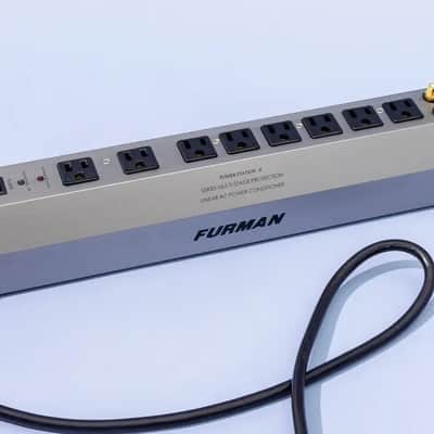 Furman PST-8 Power Conditioner With 8 Outlets *USA Small Business* image 2