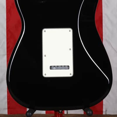 Fender Player II Stratocaster - Black with White Pickguard image 5