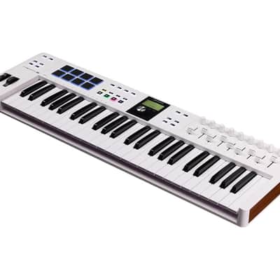 Arturia KeyLab Essential 49 Mk3 MIDI Keyboard Controller (White) image 3