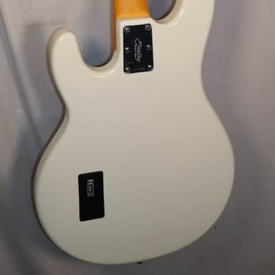 Sterling by MusicMan StingRay Classic 4 Roasted Maple Olympic White electric bass ST-RAY24CA-OWH-M1 image 8