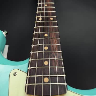 Fender Vintera III Early '60s Stratocaster - Seafoam Green image 4