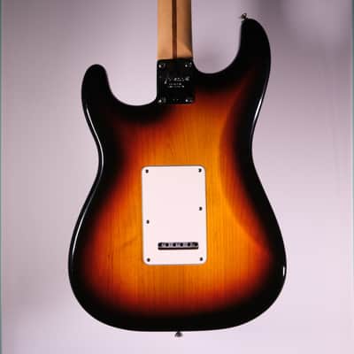 Fender American Standard Stratocaster 2008 - Sunburst image 2