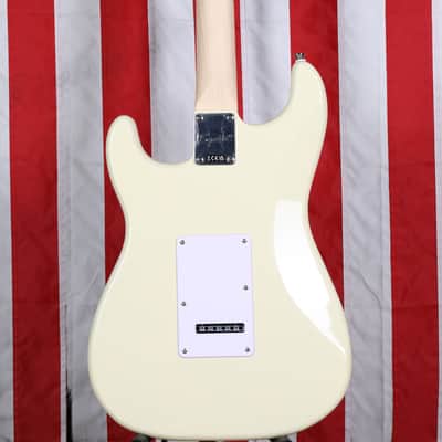 Squier Affinity Series Stratocaster with Maple Fretboard - Olympic White image 8