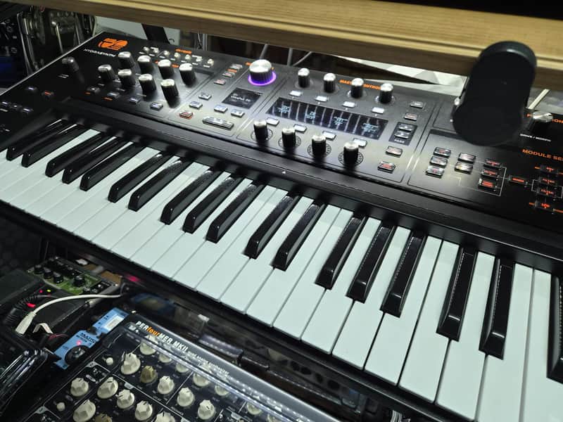 ASM Hydrasynth 49-Key Polyphonic Synthesizer 2020 - Black image 1