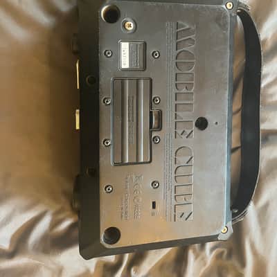 Roland Mobile Cube 2-Channel 5-Watt 2x4" Guitar Combo 2008 - Present - Black imagen 4