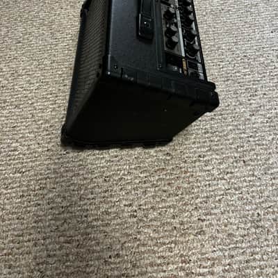 Roland Cube Street (2-Channel) 2x2.5-Watt 2x6.5" Guitar Combo 2007 - 2021 - Black image 2
