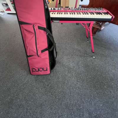 Nord Stage 3 Compact 76 Stage Piano incl. Softbag image 2