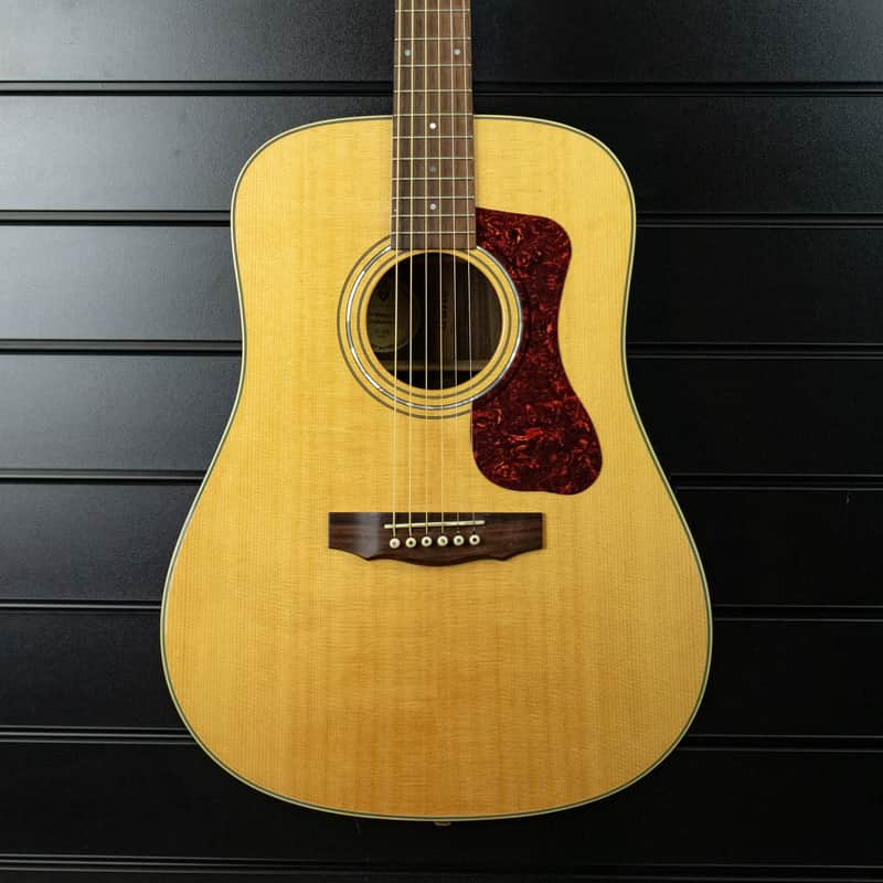 2015 – 2018 Guild Westerly Collection D-150 with Rosewood Fret…