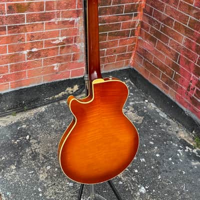 Sadowsky Semi Hollow Archtop 2006 - outragious Violin'burst a small powerhouse for the Pro Player ! image 6