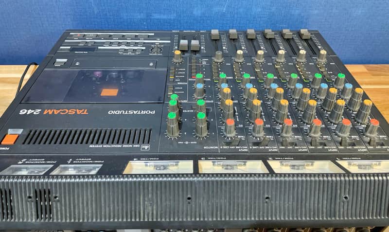 【訳あり】TASCAM　タスカム246 PORTASTUDIO ジャンク 訳あり】TASCAM タスカム246 PORTASTUDIO ジャンク 訳あり】TASCAM